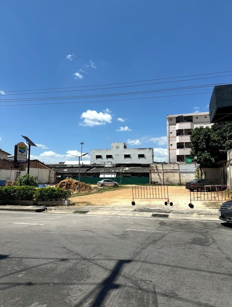 Hatyai Merridian Hotel 51/53