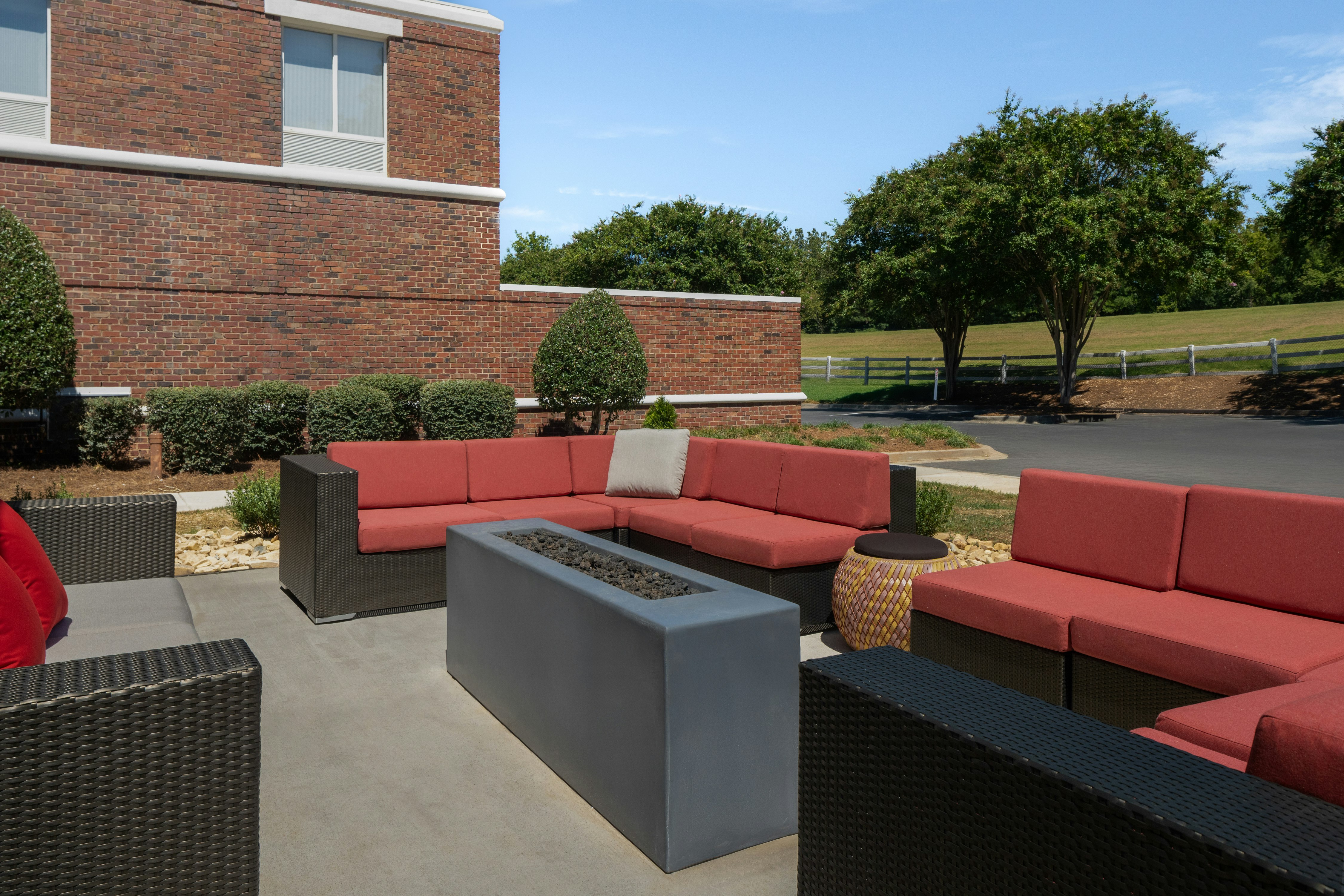 Hilton Garden Inn Rock Hill 34/77