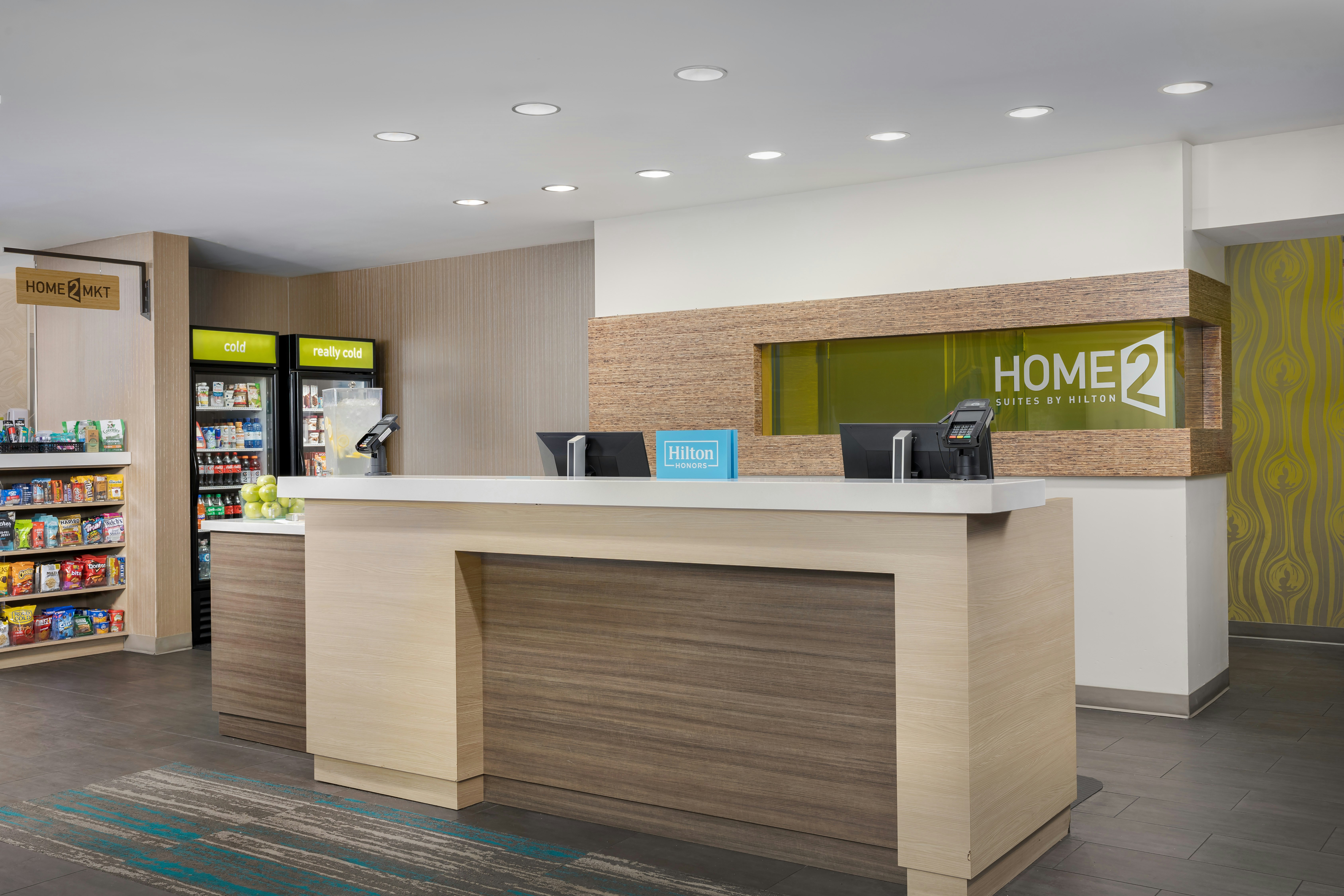 Lobby at HOME2 SUITES BY HILTON CLERMONT, CLERMONT - FL