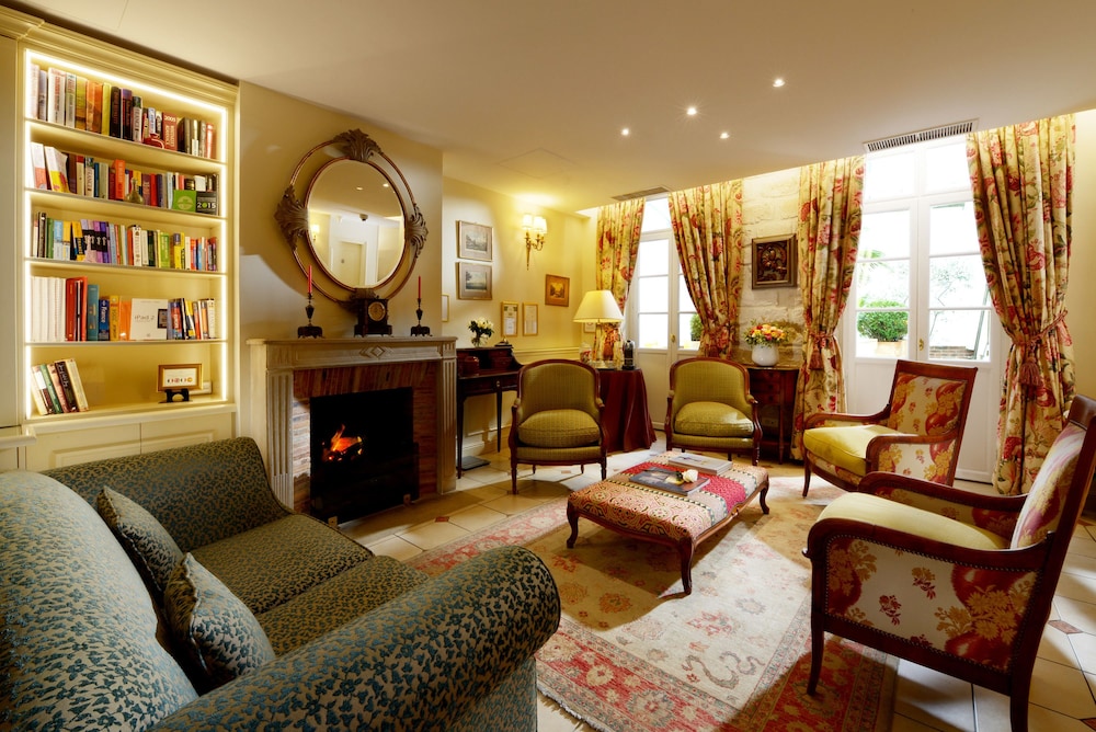 Le Relais Montmartre 40/53