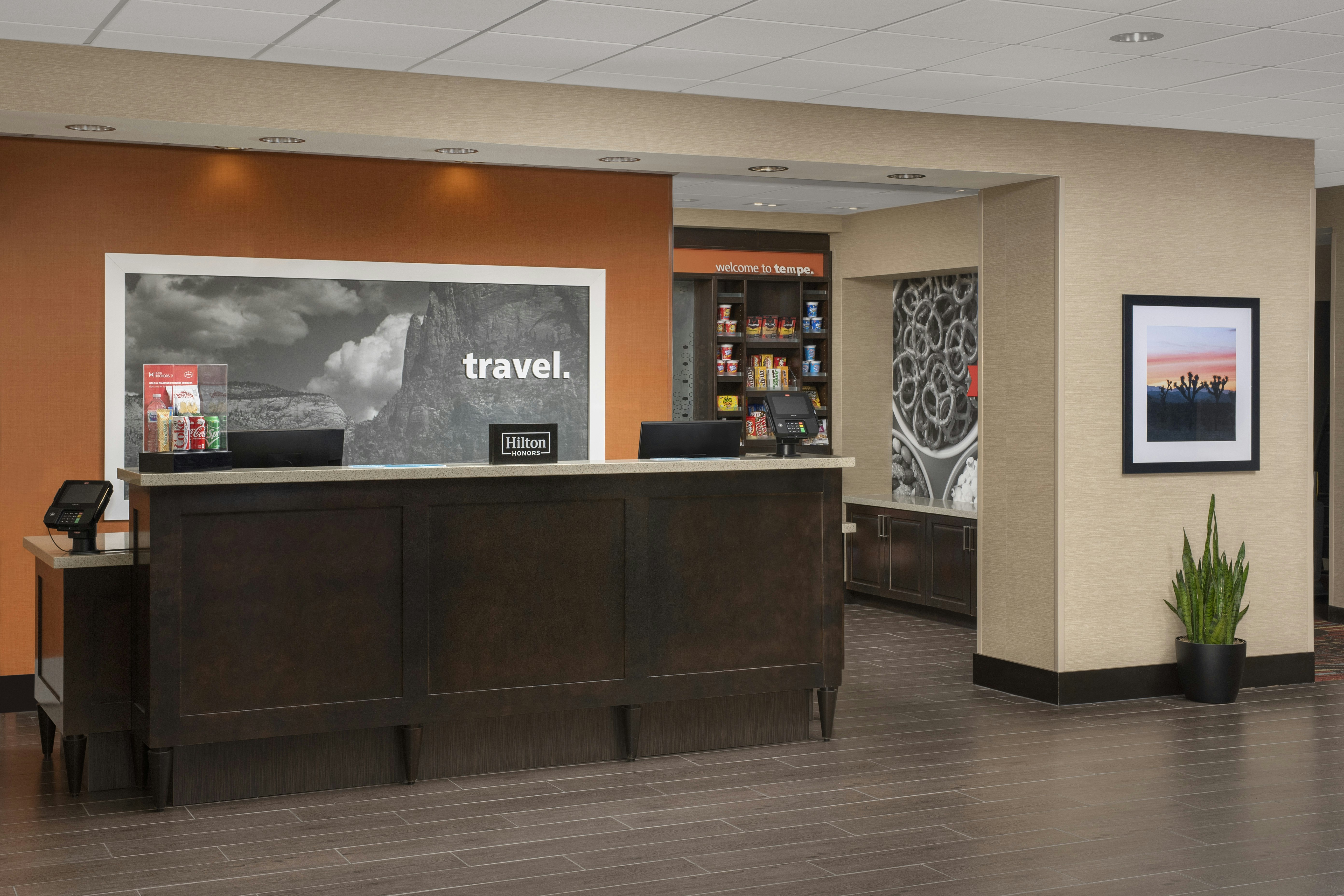 Hampton Inn & Suites Phoenix Tempe 6/42