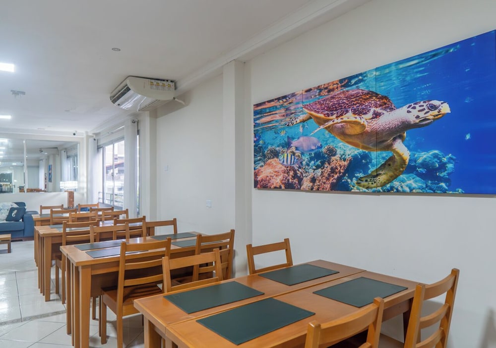 Nacional Inn Guaruja 44/56