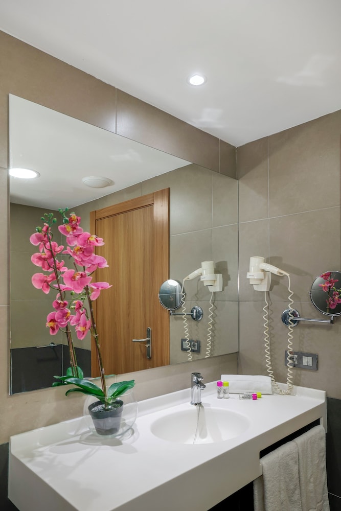 Flash Hotel Benidorm - Adults Only 45/46