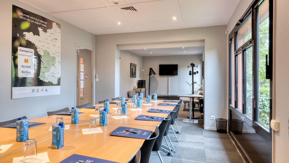 Hotel Campanile Bordeaux Est Artigues 58/67