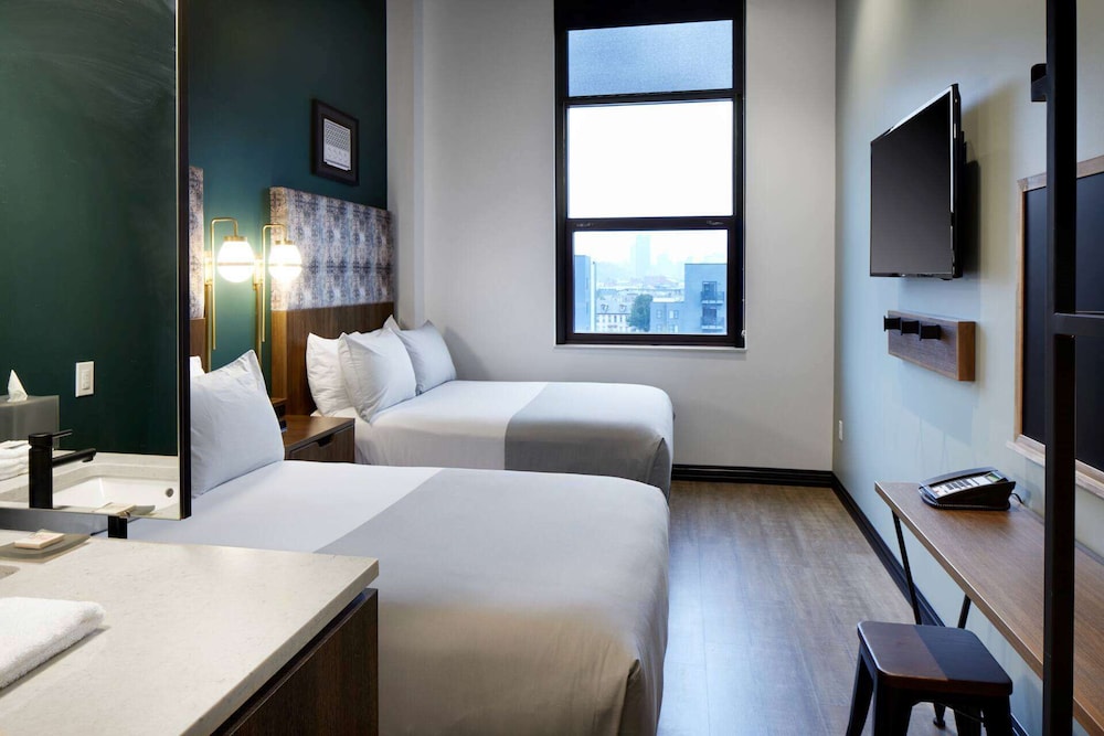 TRYP by Wyndham Pittsburgh/Lawrenceville 22/68