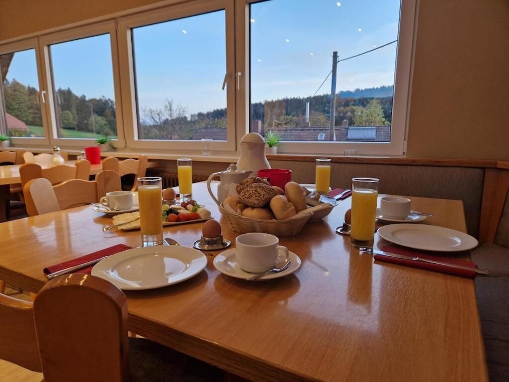Hotel Platzhirsch 27/47