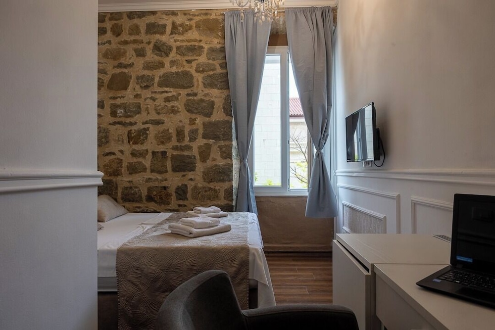 Silver Gate Rooms Dioklecijan Palace 30/42