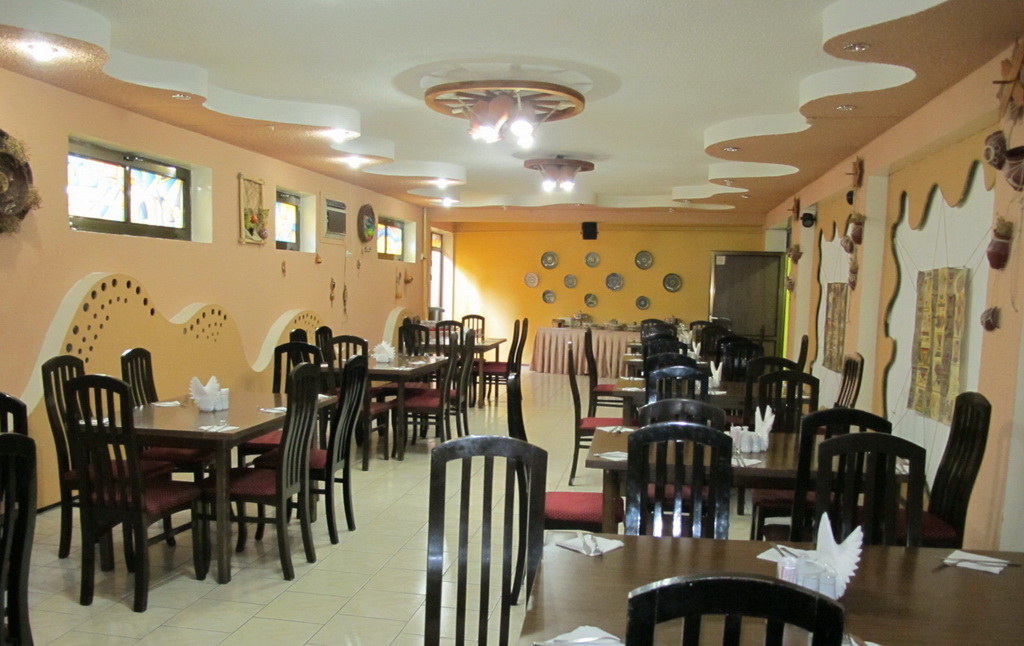 Rovshan Hotel 16/20