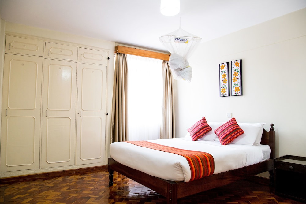 Njema Court Apartments 13/50