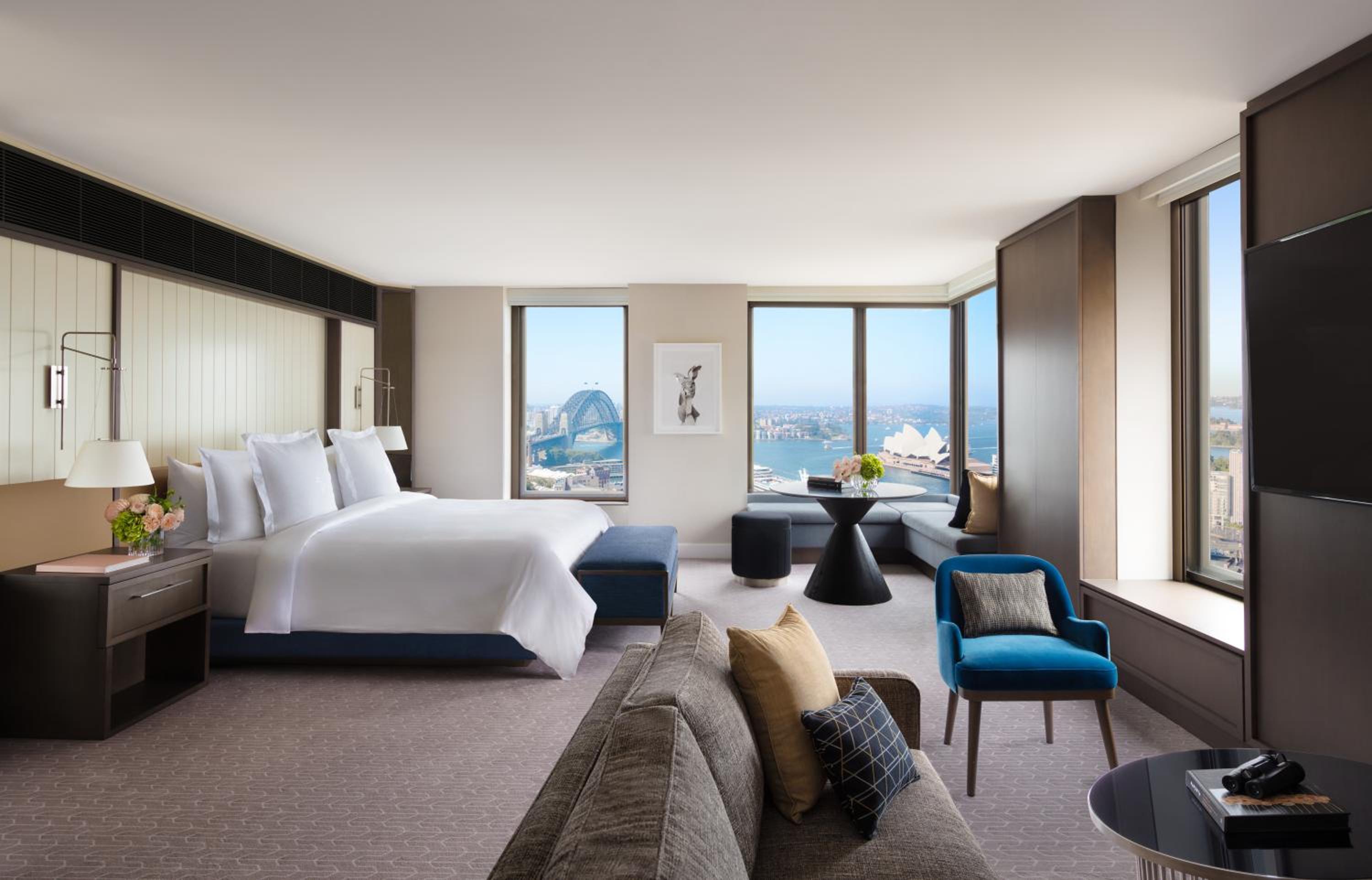 Four Seasons, Club, Suite, Full Harbour View
