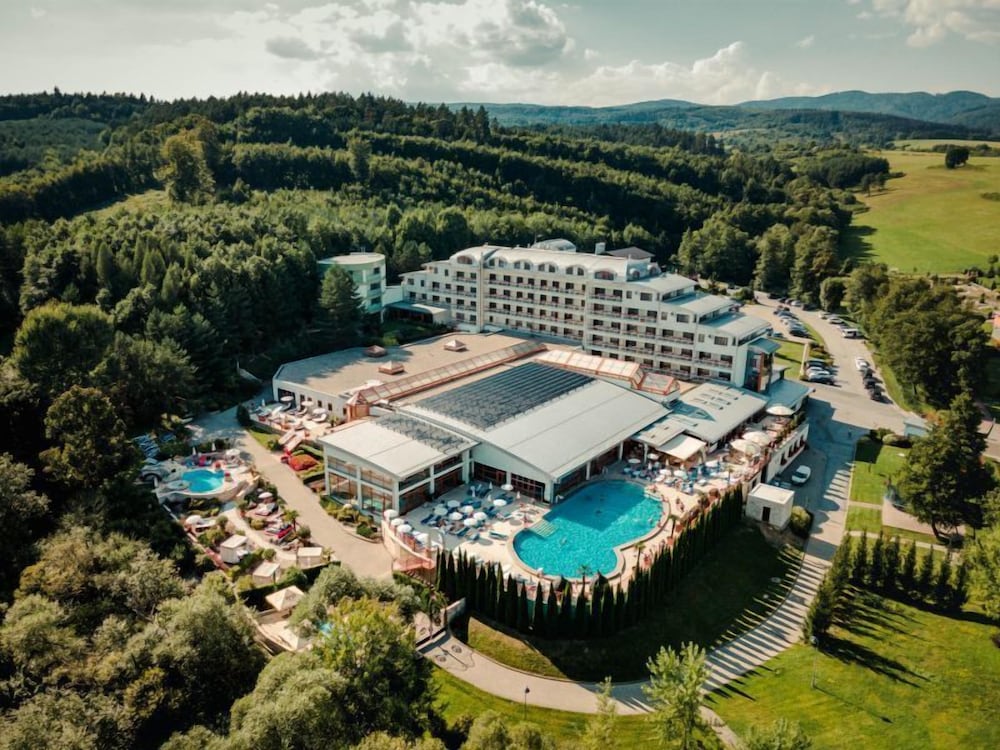 Hotel & Spa Resort Kaskady 4/50