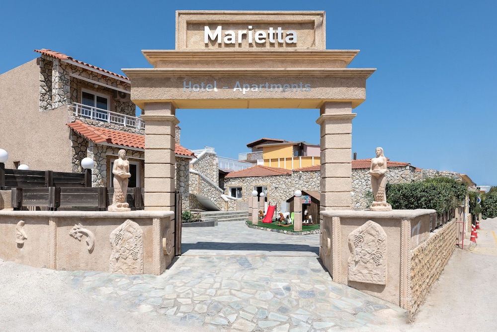 Marietta Apartments 34/39