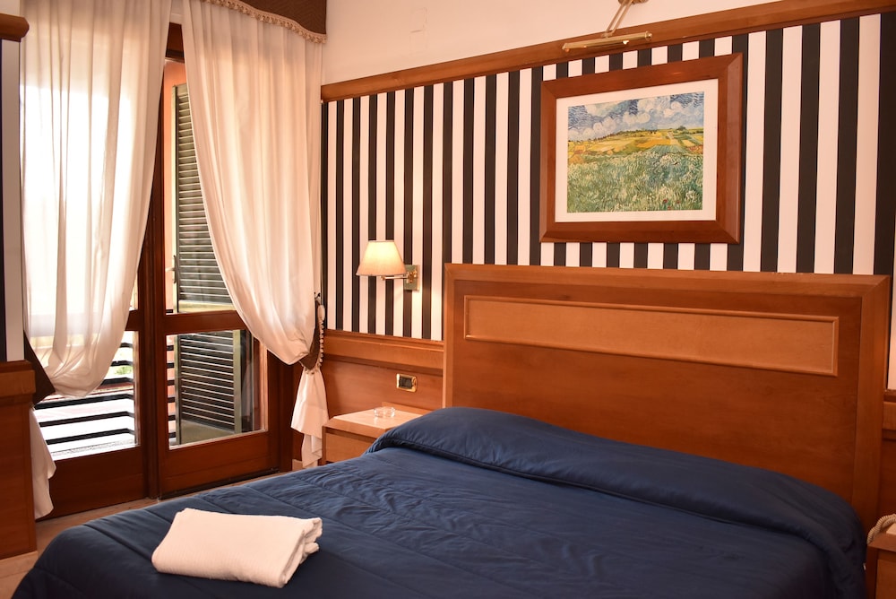Hotel Miravalle 8/68