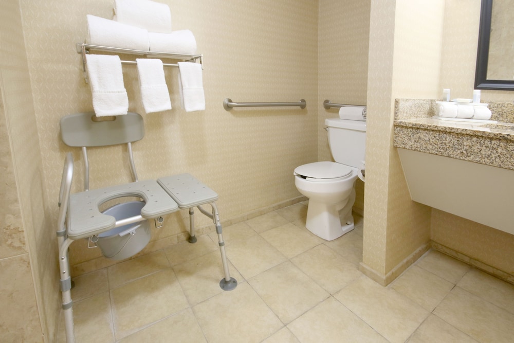 Holiday Inn Express Hotel & Suites Cd. Juarez - Las Misiones 63/76