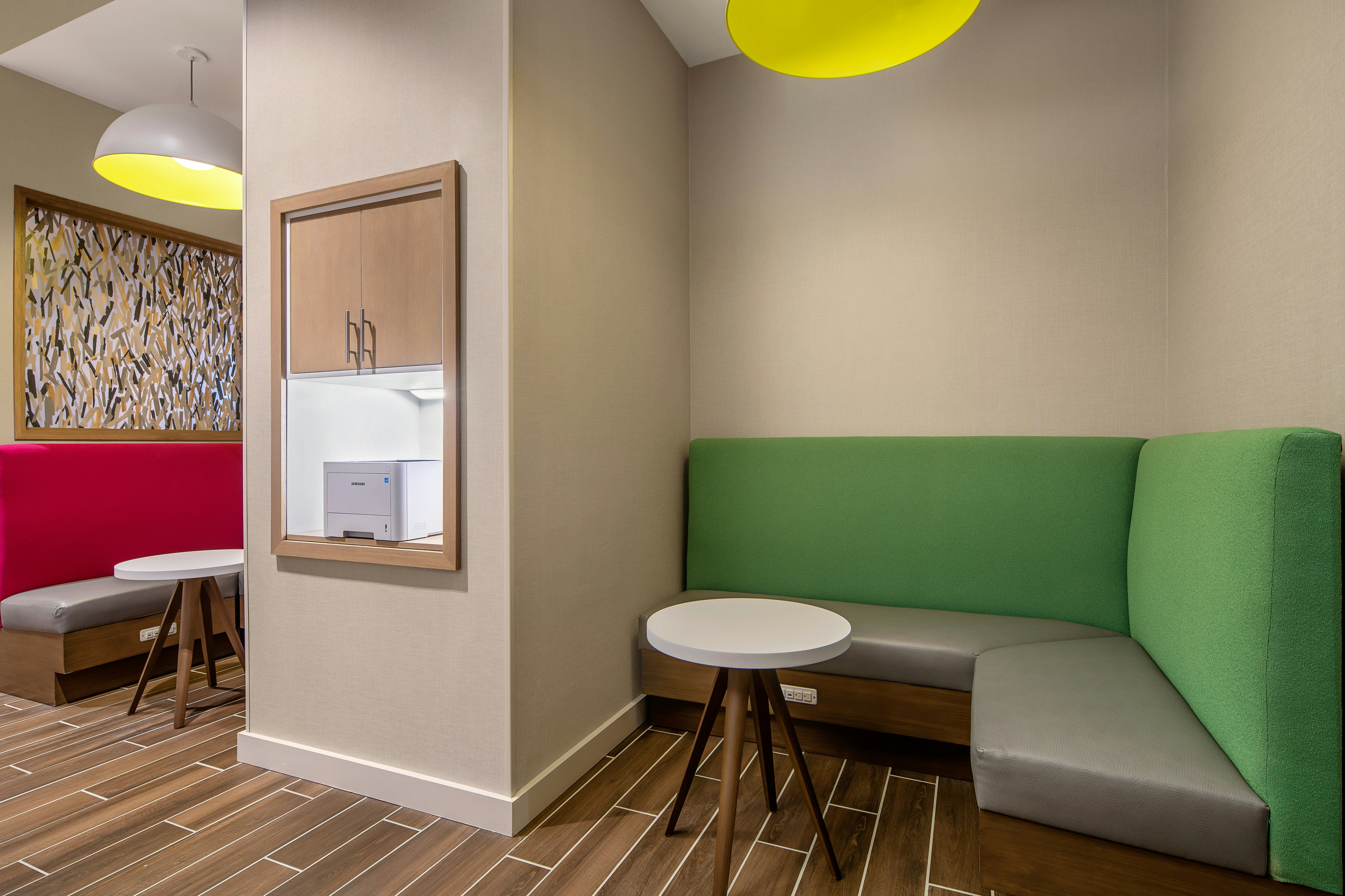 Hampton Inn Suites Raleigh Midtown Nc 23/32