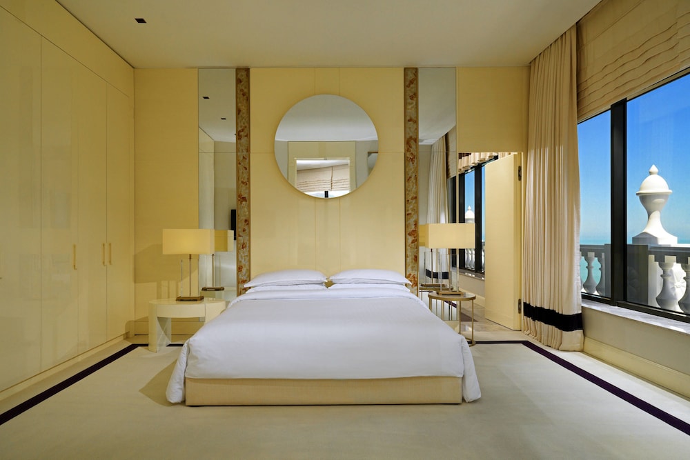 SHERATON BATUMI HOTEL 10/63