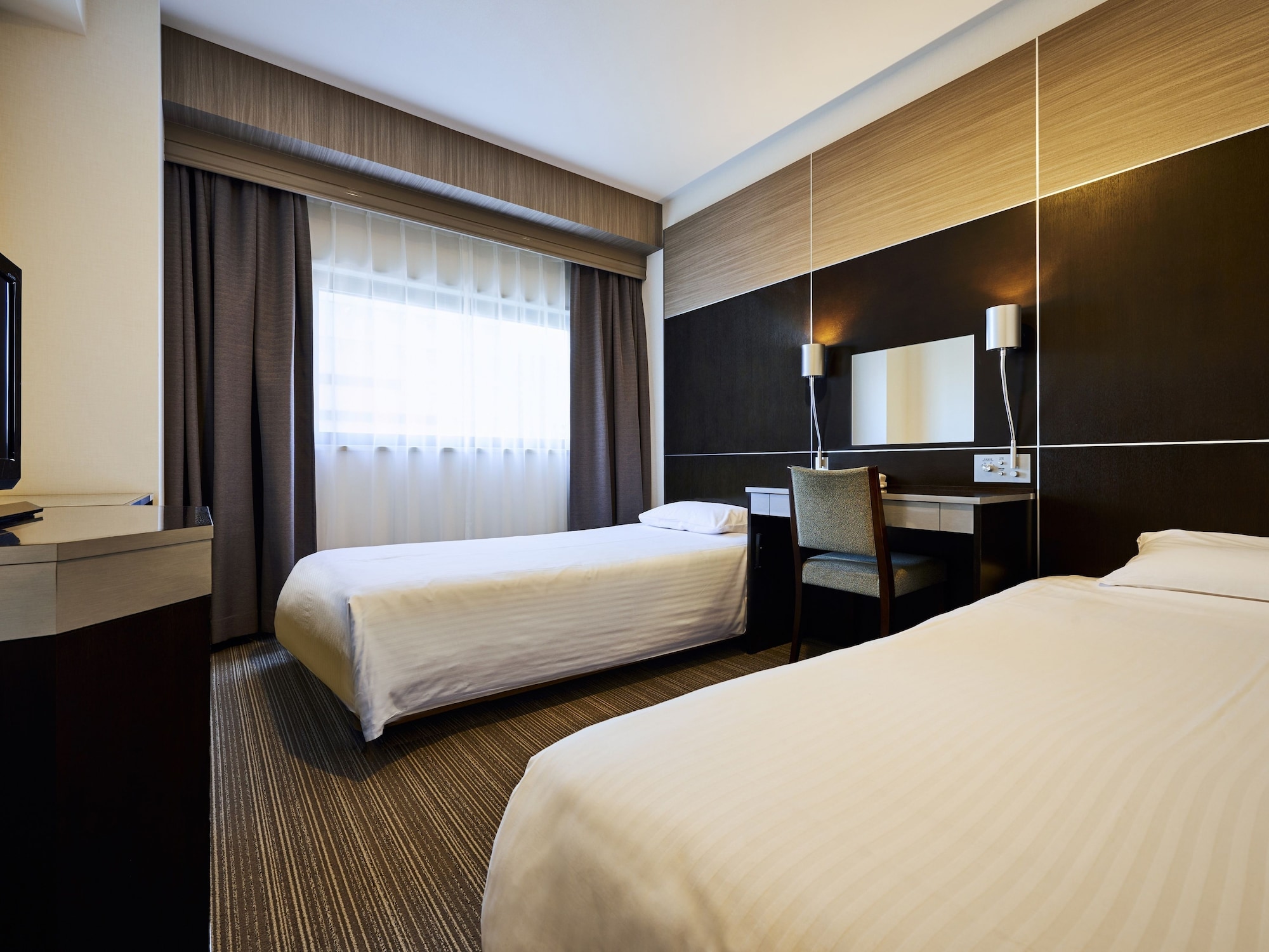 CASUAL, TYPE A, TWIN BEDS