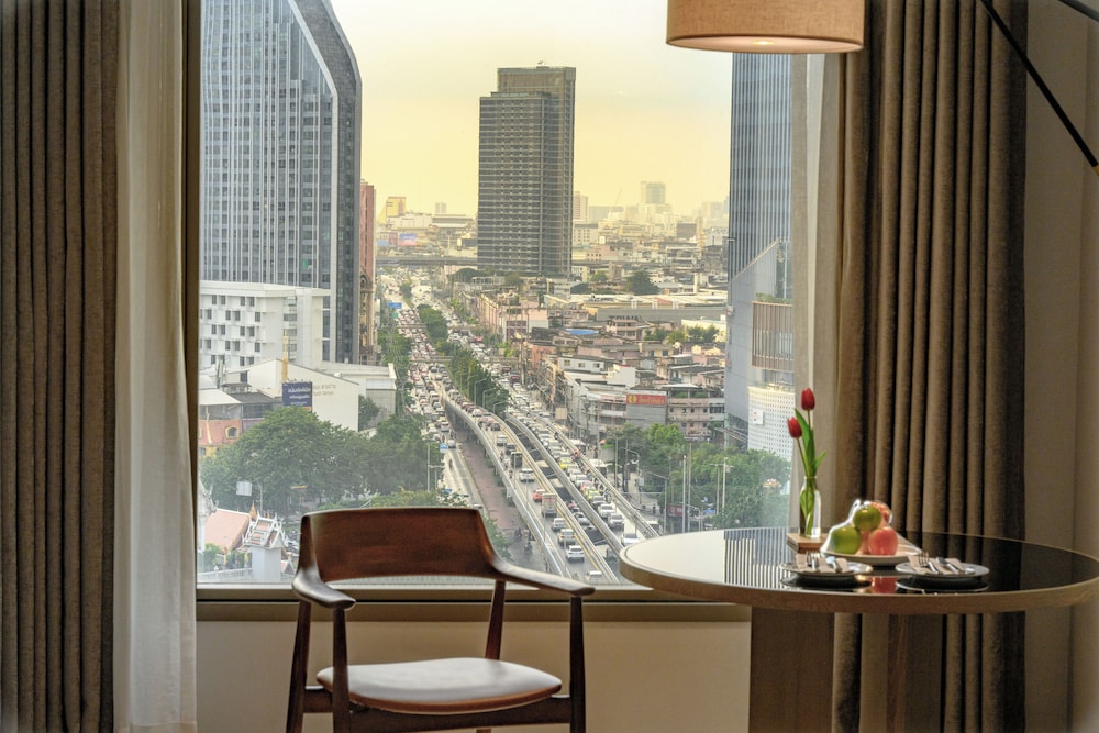 Montien Hotel Surawong Bangkok 34/48