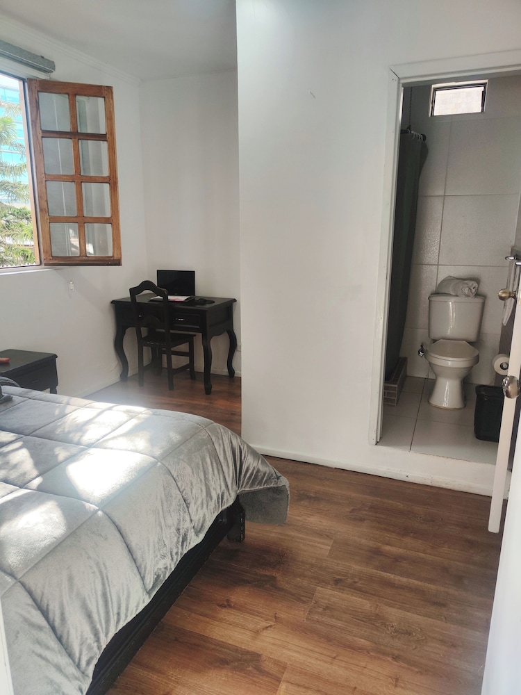 1 BEDROOM, ECONOMY, SINGLE