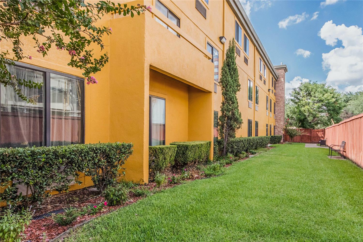 Comfort Inn Dallas Park Central 18/18