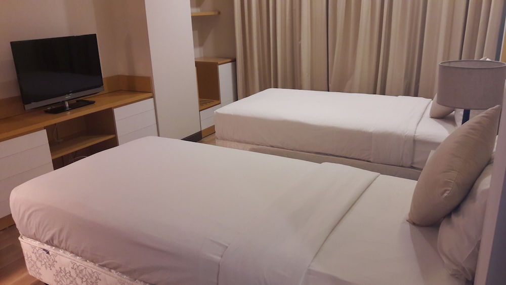 Bluesky Serviced Apartment Airport Plaza 20/54