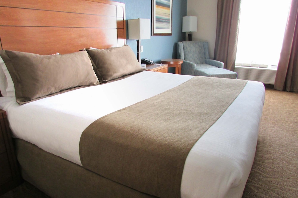 Sandman Hotel Suites Squamish 19/46