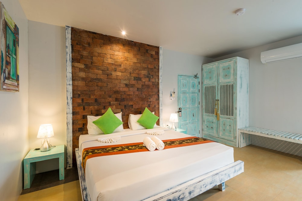 Baan Bandalay Hotel 25/59