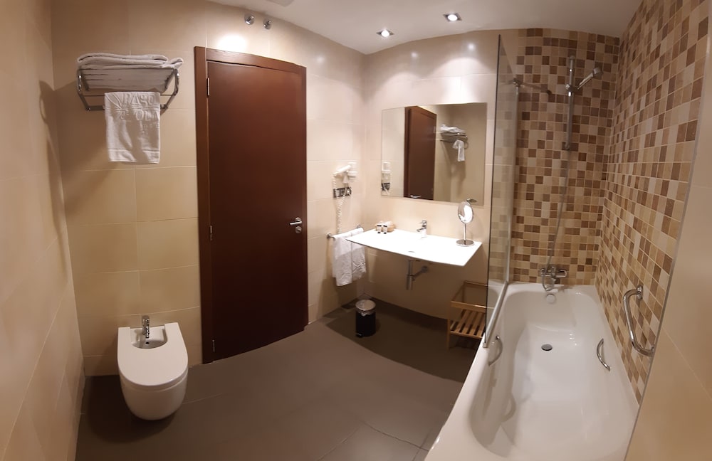 Hotel Pago Del Olivo 29/32