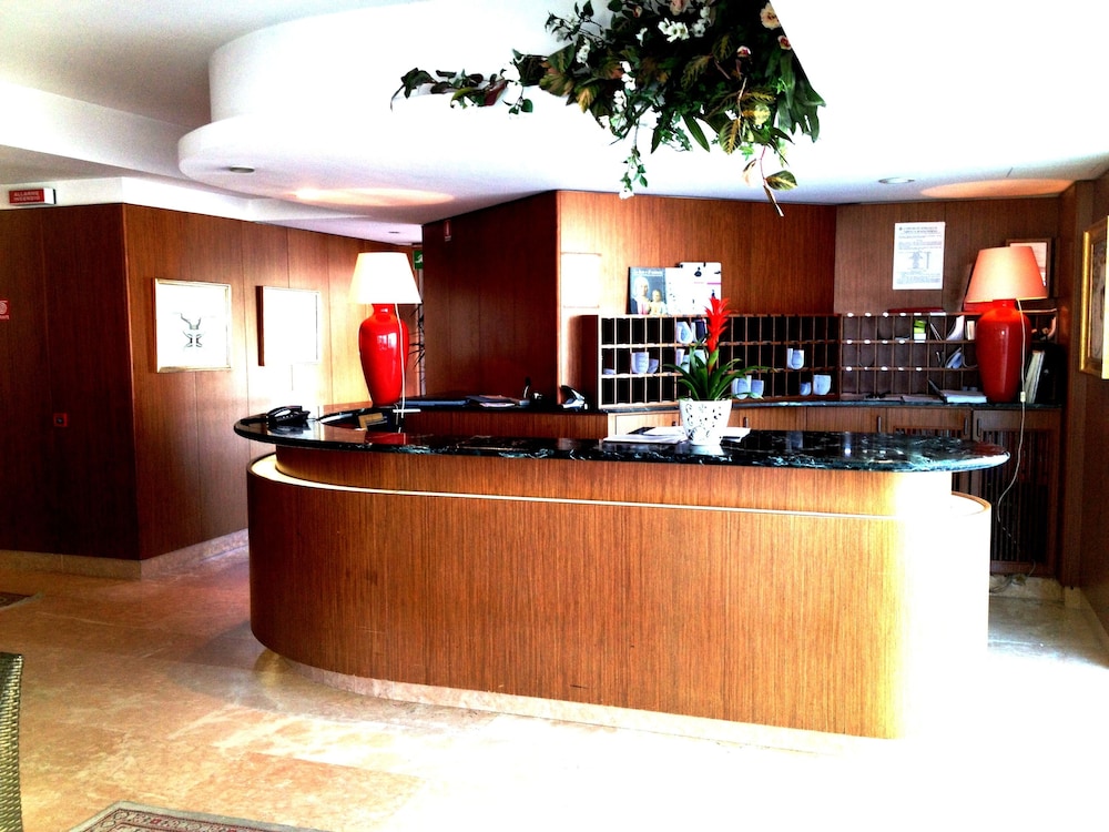 City Hotel 7/62