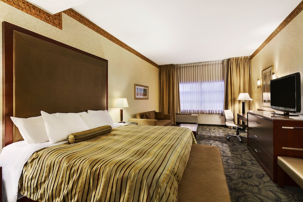 Poco Inn And Suites Hotel Conference Centre 19/58