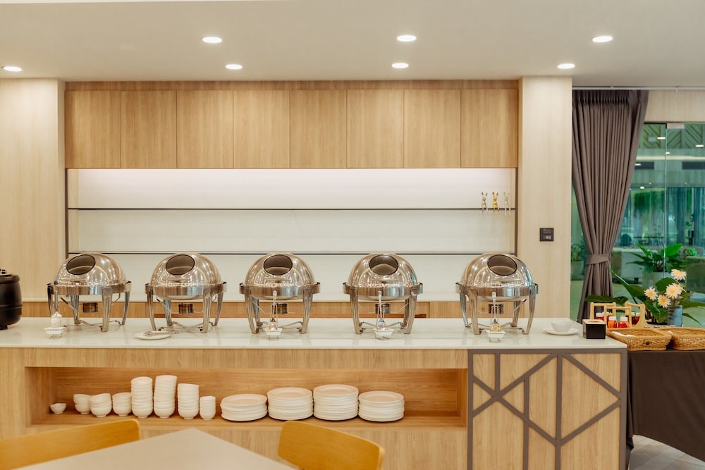 RUS Hotel and Convention Ayutthaya 7/54