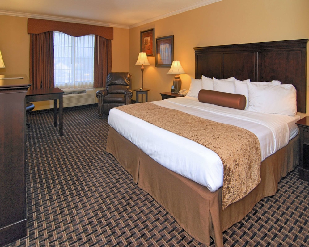 Best Western Plus Southpark Inn & Suites 10/39