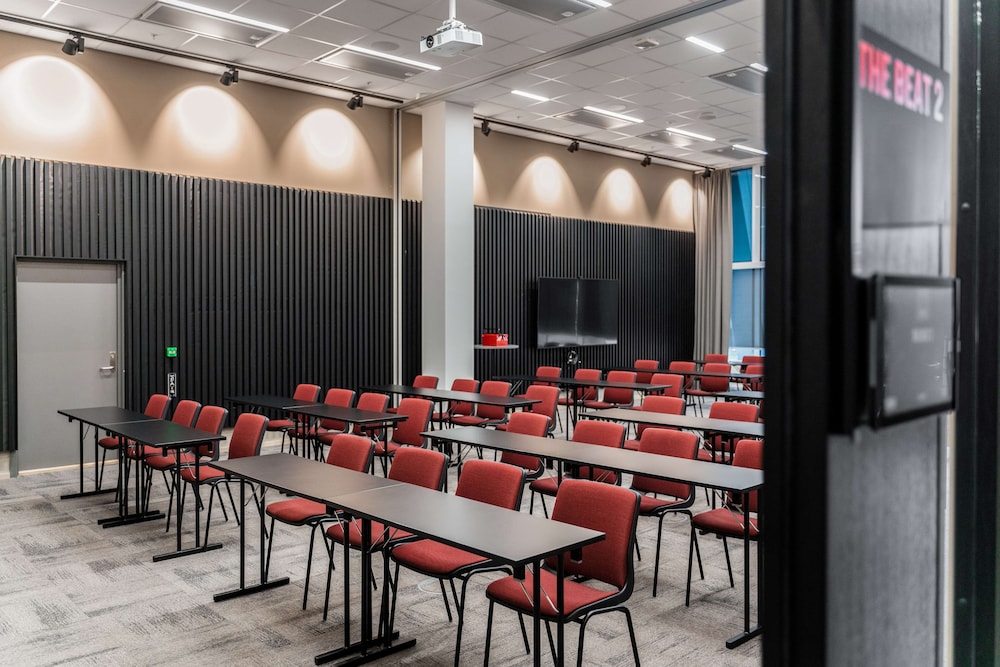 Radisson RED Oslo Okern 39/50