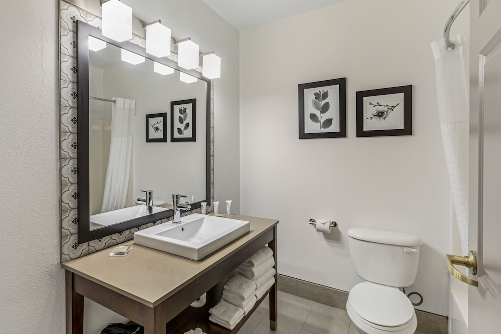 جناح بسريرين منفصلين بغرفتي نوم، Country Inn & Suites By Radisson, Elk Grove Village/Itasca 3/4