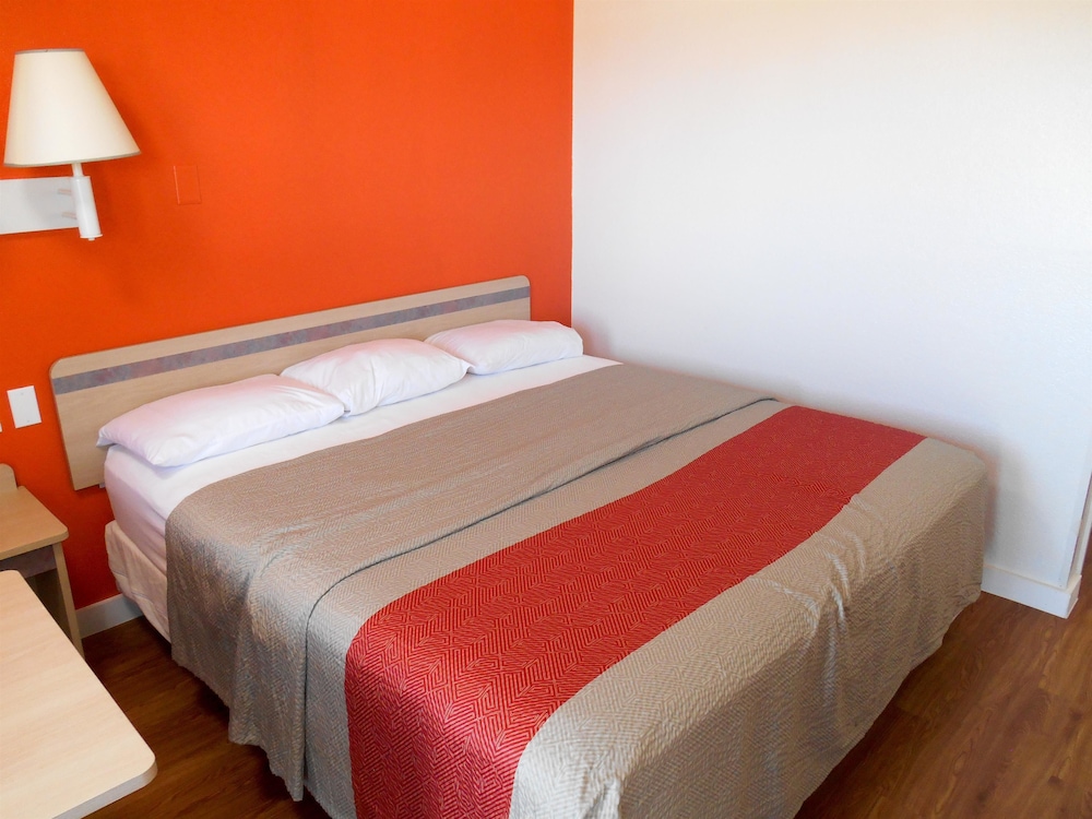 Motel6 Greenville, TX 22/45