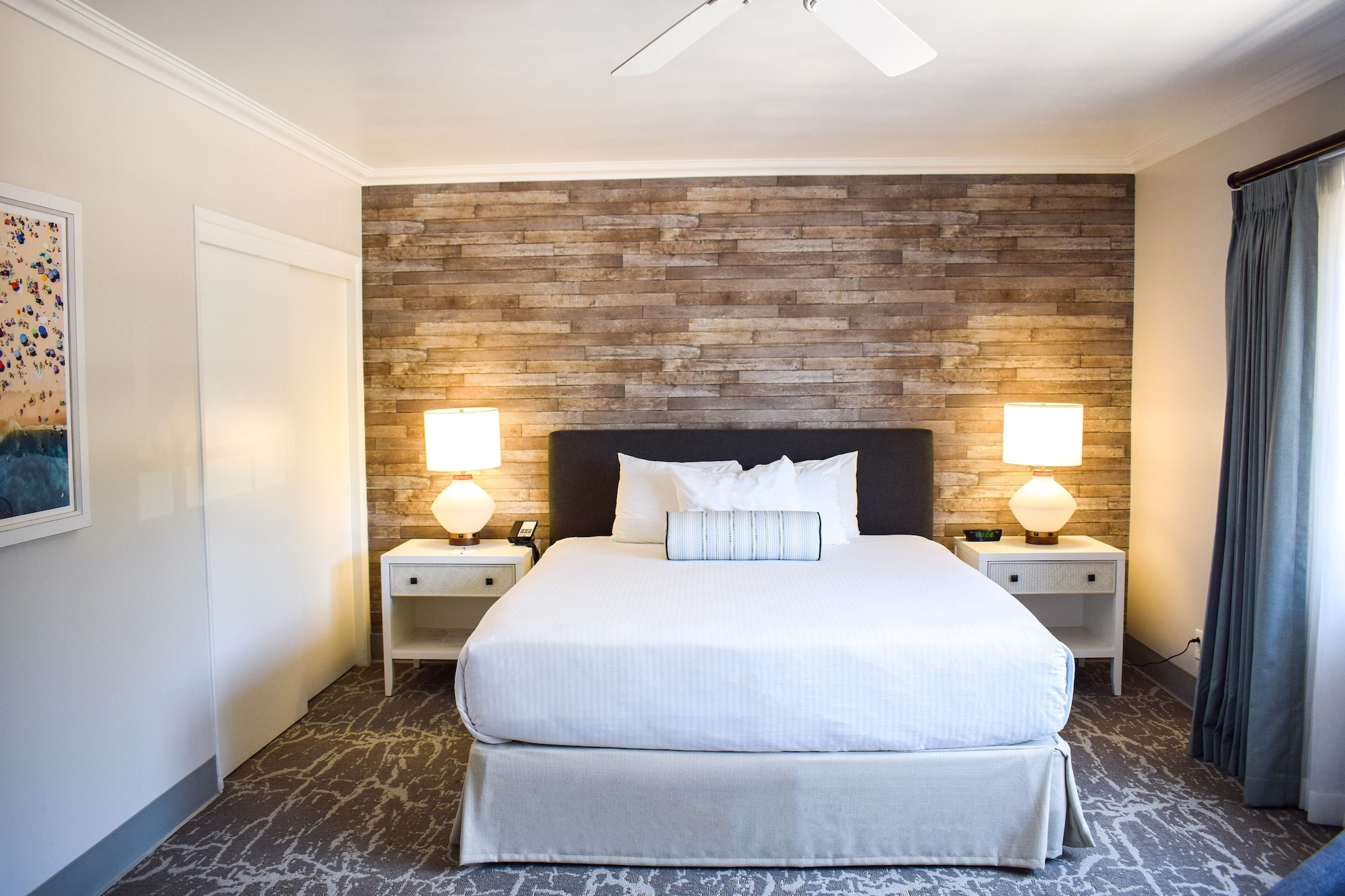 ROOM, KING BED, ACCESSIBLE