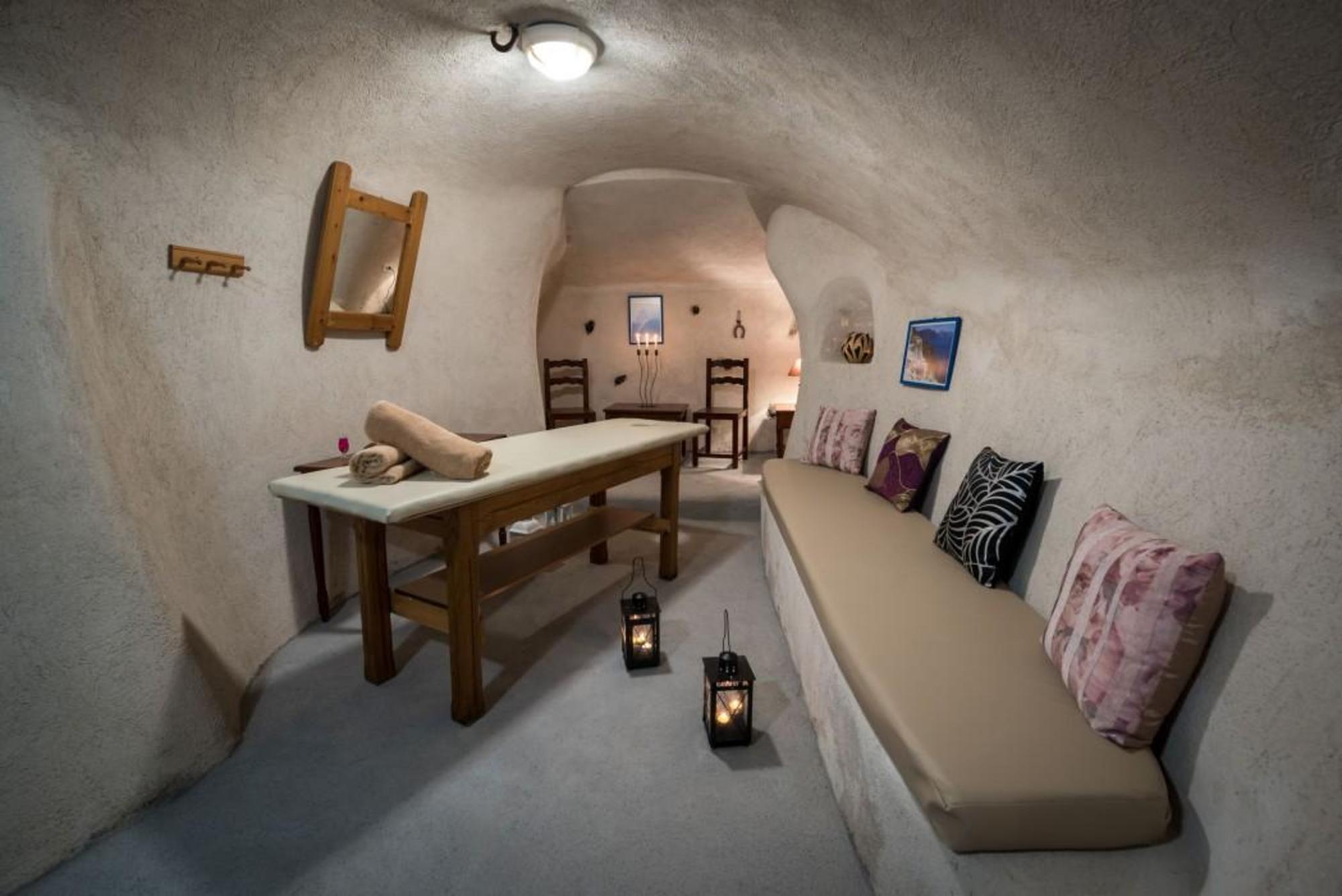 Villa Aegeon Grande 37/45