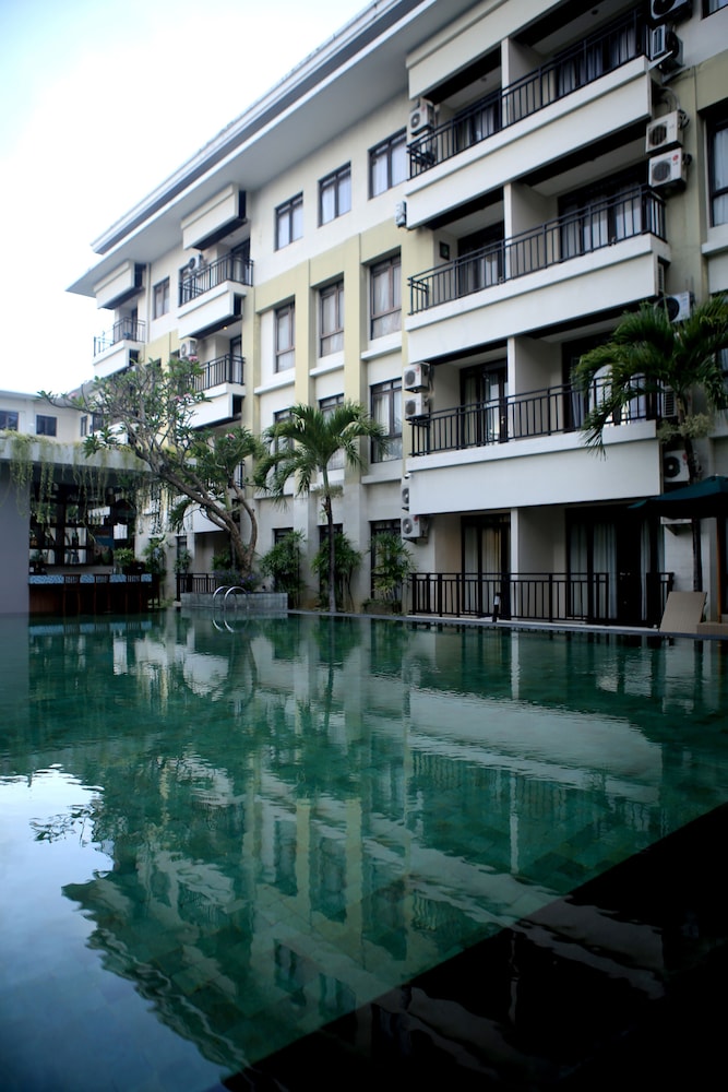 GRAND KUTA HOTEL RESIDENCE in BALI