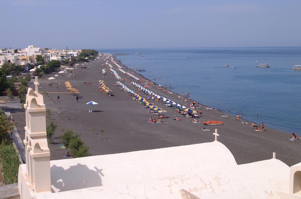 Kamari Blu Boutique Hotel 27/32