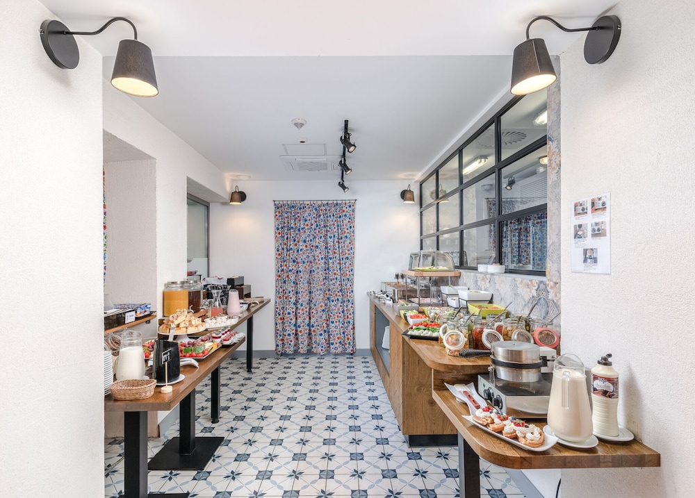 Avena By Artery Hotels 51/78