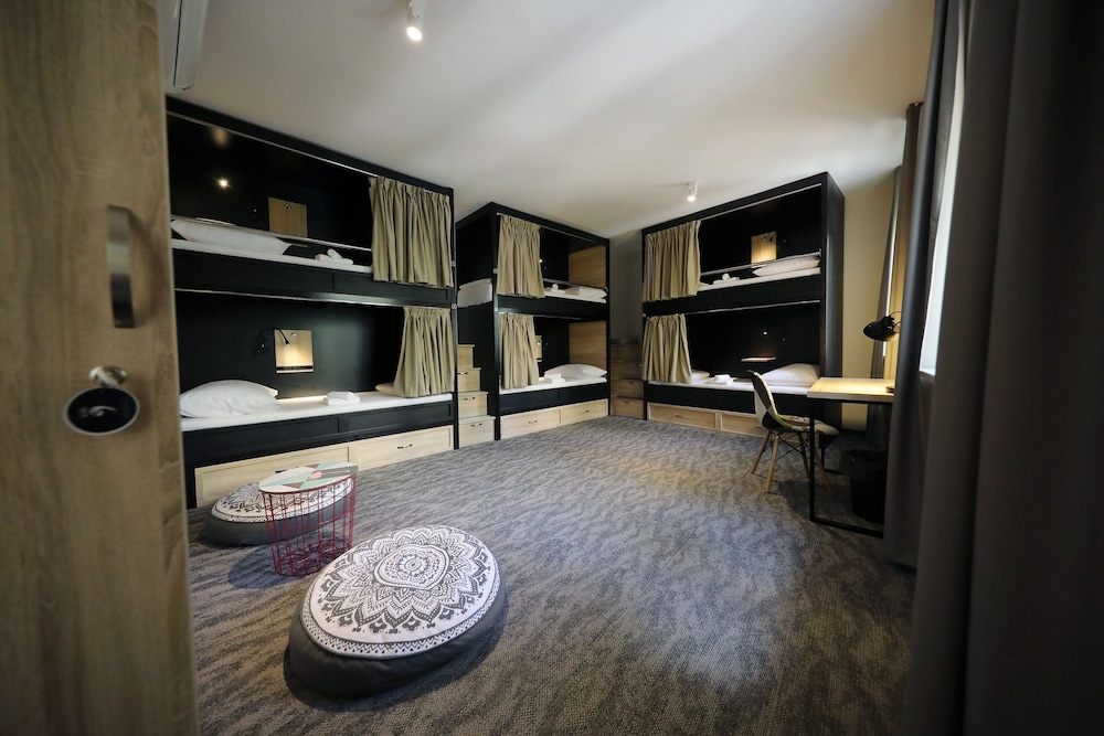 Downtown Boutique Hostel 22/50