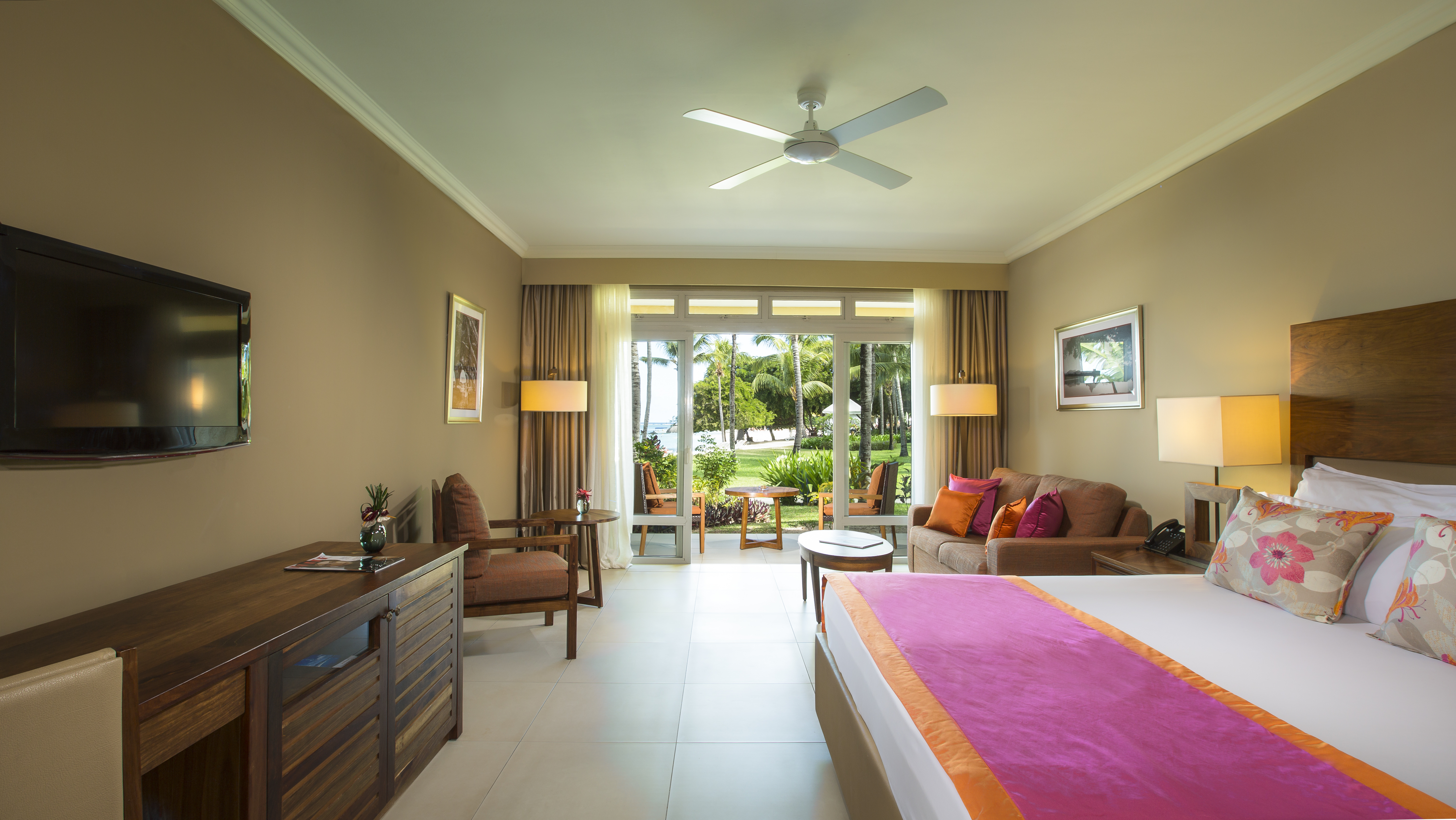 Beach Front Suite