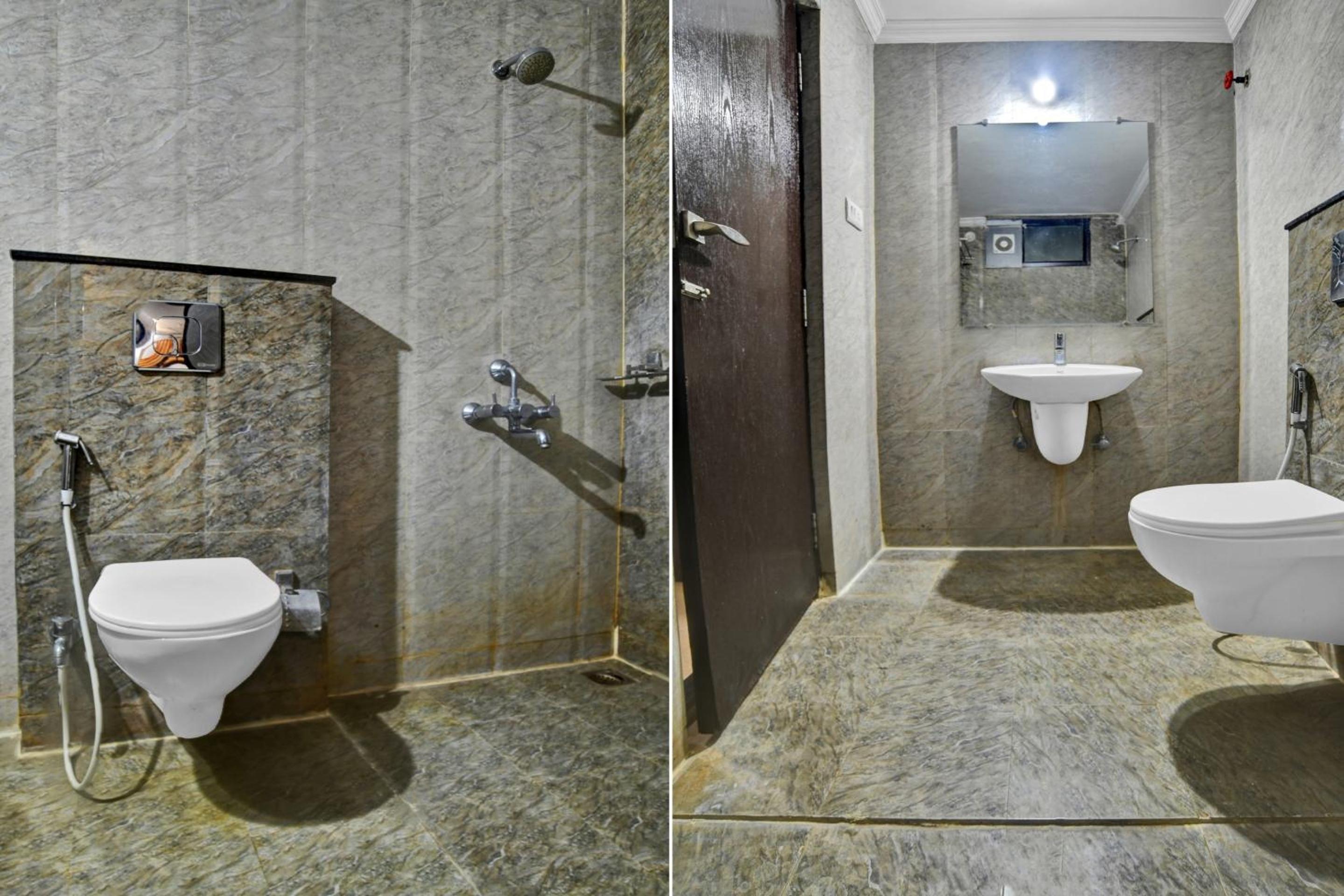 Super Townhouse Divya Palace 69/69