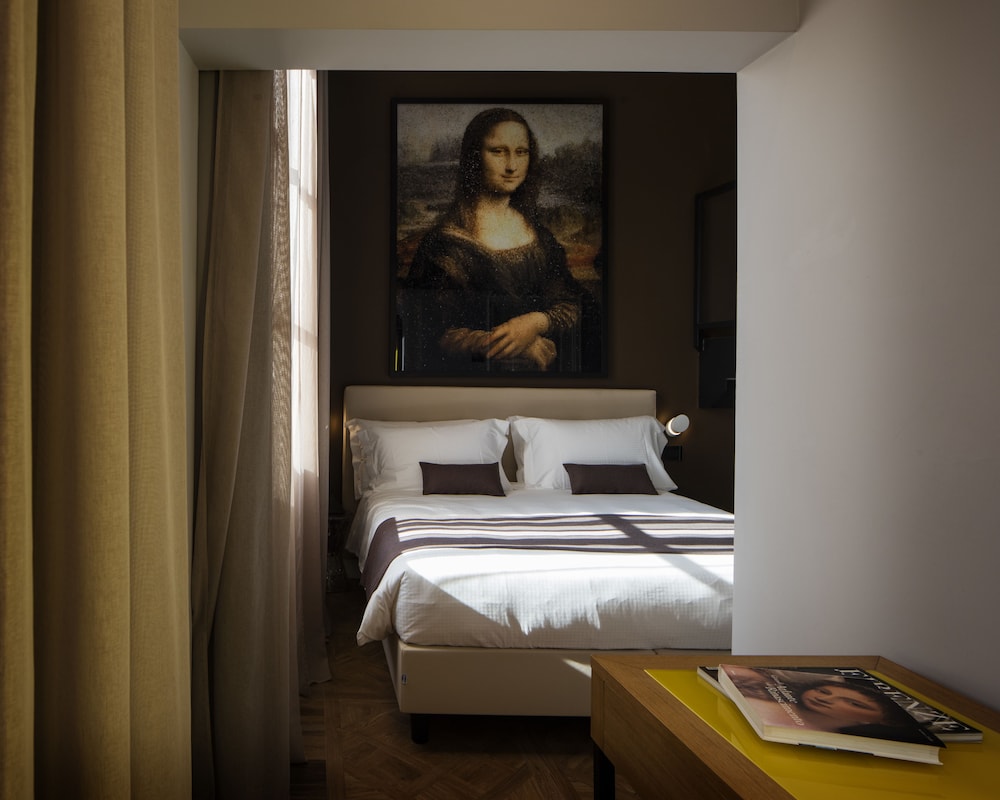The Frame Hotel 14/46