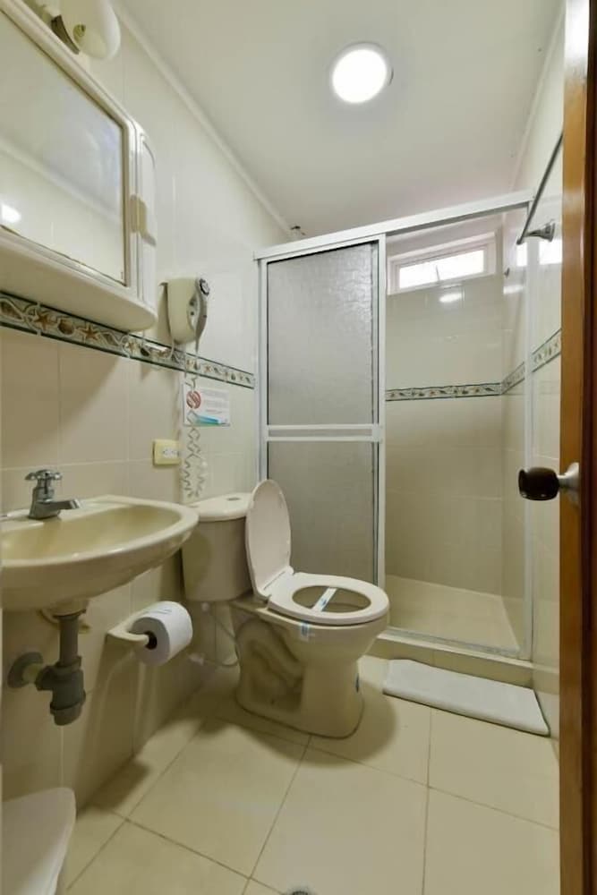 Hotel Grand Caribe 30/33