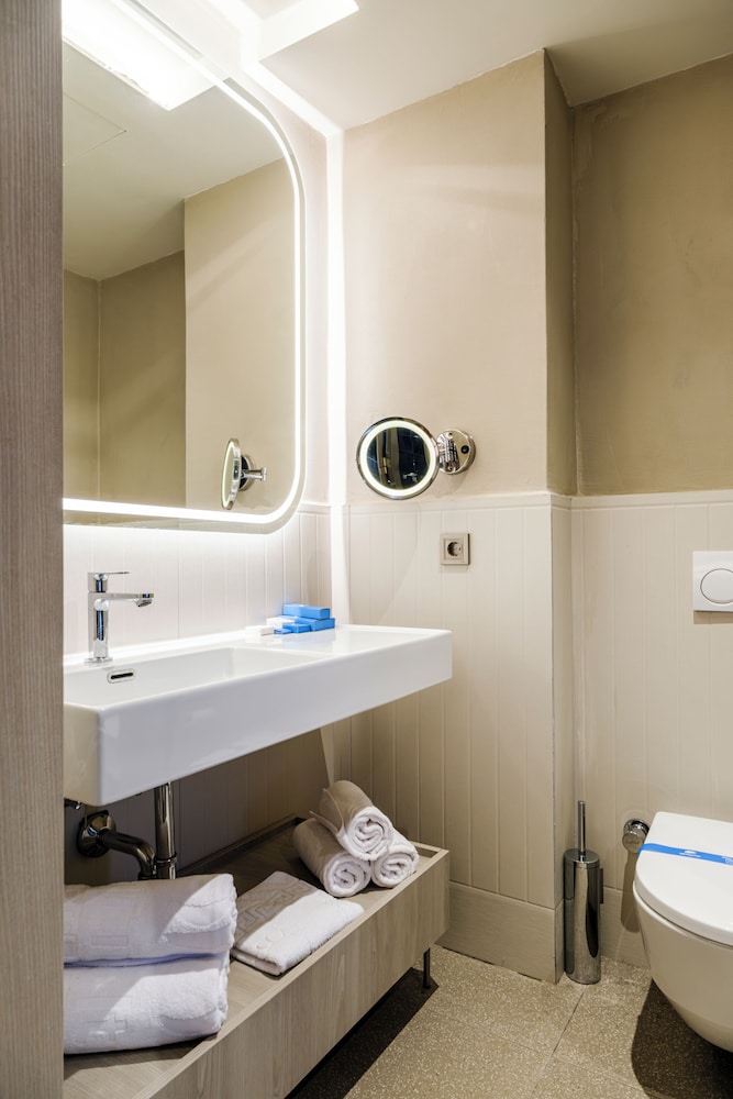Altin Orfoz Hotel 47/50
