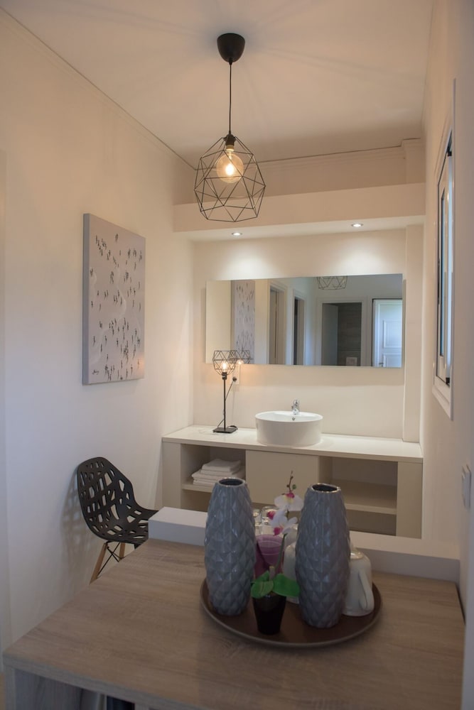 Terezas Hotel 34/50