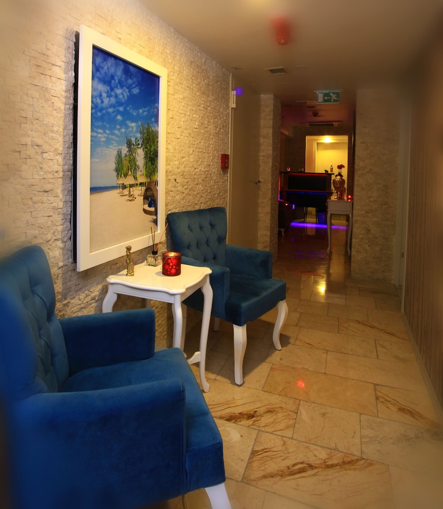 Beyoglu MLS Hotel 48/64