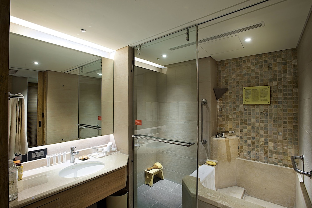Hotel Royal Chihpen 16/70
