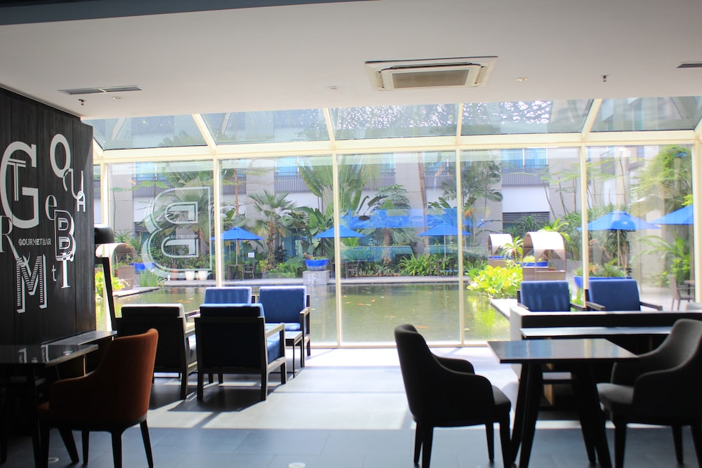 Novotel Jakarta Mangga Dua Square 53/71